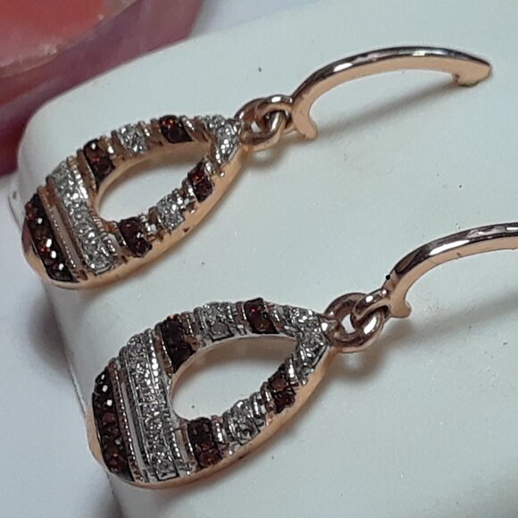 .18ctw Natural Red & Wht Diamond Dangle 10KT Rose Gold Screw back Earrings#19889 - Picture 3 of 5